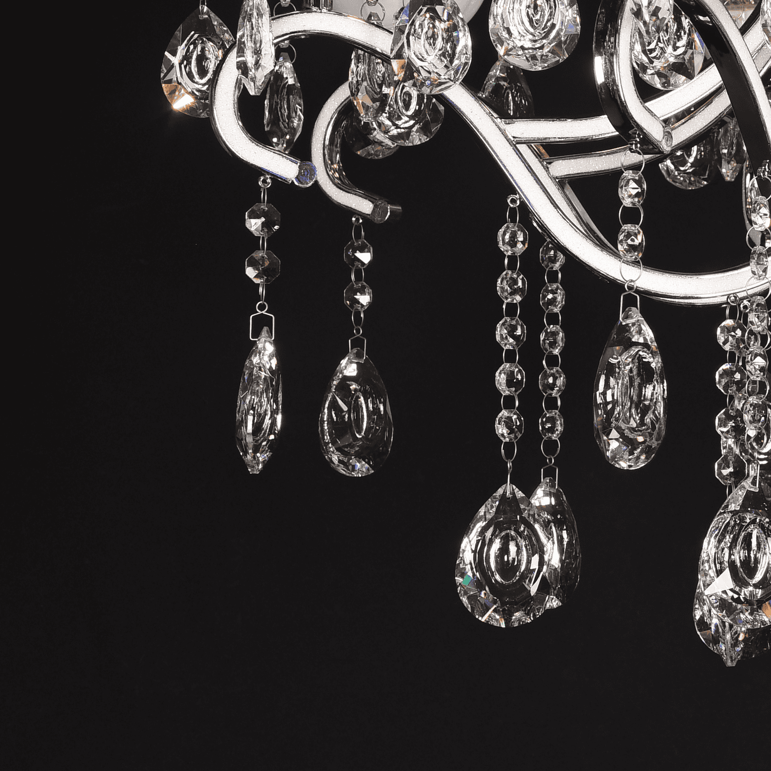 Qulik Modern Luxury Crystal Chandelier Pendent 8 Lamp