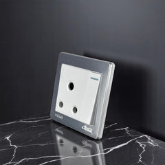 Belamy LK7 LANBAO 3-pin round socket with rocker switch, indicator strip and grey-white finish, model BE-165-SW.