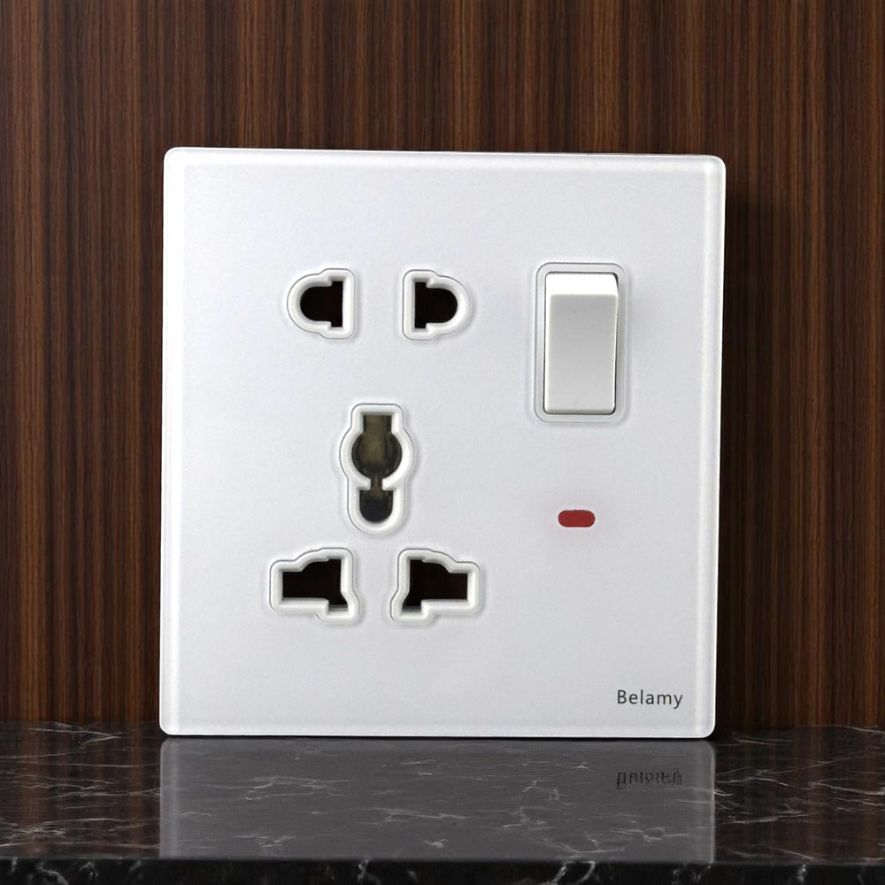 Belamy white 1 gang 5-pin socket with rocker switch and red indicator light, model BE-152-SW.