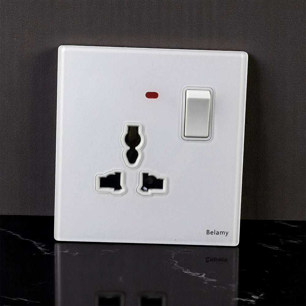 Belamy white 3-pin socket with separate rocker switch and red indicator light, model BE-154-SW.
