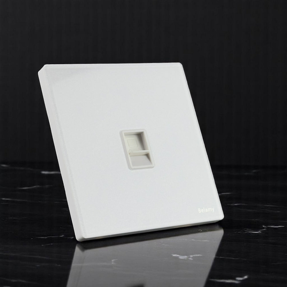 Belamy white internet socket with single network port and minimalist white wall plate design, model BE-158-SW.