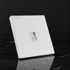 Belamy White Internet Socket | BE-158-SW