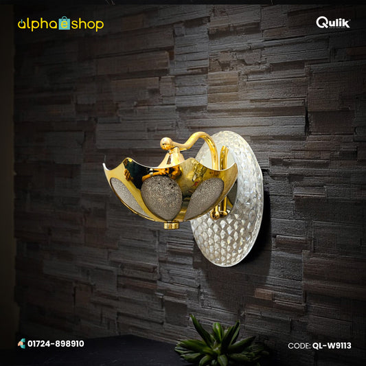 Qulik Modern Rounded LED wall light with gold finish, clear textured backplate and decorative curved design, model QL-W9113.