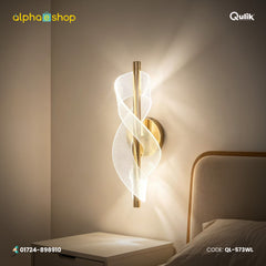 Qulik modern wall light with gold finish, vertical rod and illuminated twisted ribbon design for decorative indoor lighting.