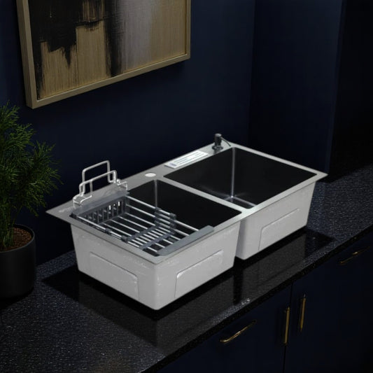 Rizco Senorita 32 NB KC stainless steel double-bowl kitchen sink with drying rack. Durable satin finish design available at Alphaeshop.